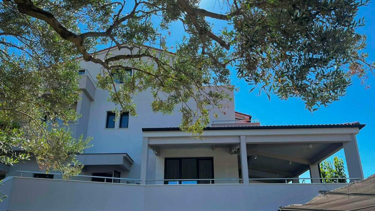 Memori Bed&Breakfast Ραμπ Εξωτερικό φωτογραφία